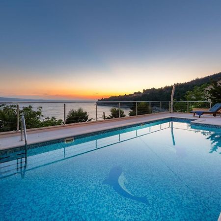 Villa Awelon Stanici, Omis Celina Luaran gambar